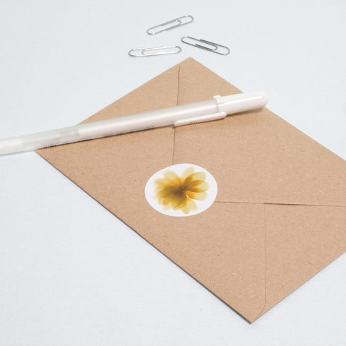 Yellow daisy round stickers